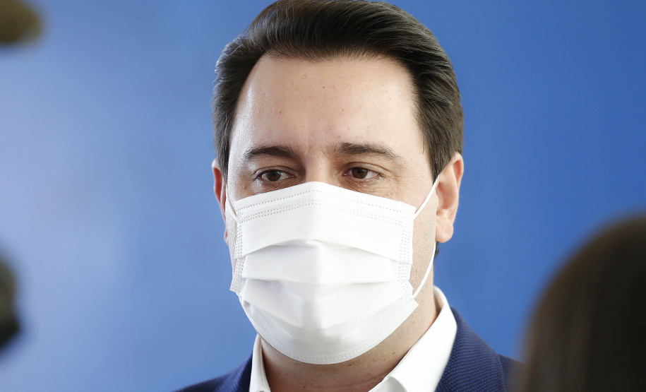 O governador Carlos Massa Ratinho Junior e o secretário estadual da Educação e do Esporte, Renato Feder, lançam o EduTech, um programa que oferece aos alunos da rede estadual cursos gratuitos de programação, games e animação. Foram 65 mil estudantes inscritos, formando 689 turmas.Foto: Jonathan Campos/AEN