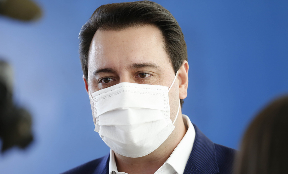 O governador Carlos Massa Ratinho Junior e o secretário estadual da Educação e do Esporte, Renato Feder, lançam o EduTech, um programa que oferece aos alunos da rede estadual cursos gratuitos de programação, games e animação. Foram 65 mil estudantes inscritos, formando 689 turmas.Foto: Jonathan Campos/AEN