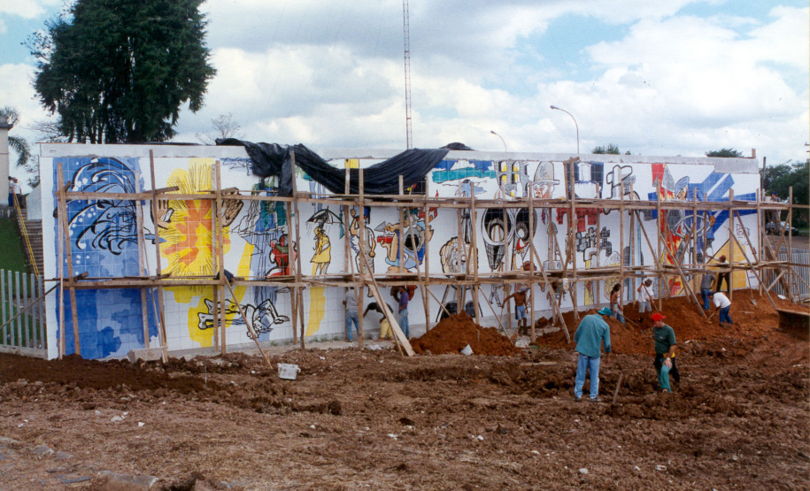 Painel de Poty Lazzarotto sobre o saneamento completa 25 anos - Companhia restaurou a obra de Poty em 2015 - Curitiba, 01/04/2021 - Foto: Divulgação Sanepar