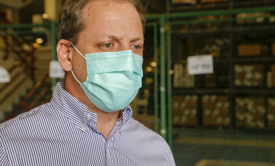 02.04.2021 - Entrega de medicamentos e vacinas para regionais. Diretor-geral da Secretaria da Saúde, Nestor Werner Júnior.
Foto Gilson Abreu/AEN