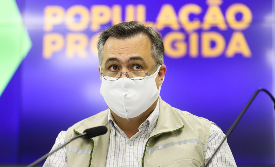 Coletiva Beto Preto Secretário estadual de Saúde, Beto Preto - Foto: Geraldo Bubniak/AEN