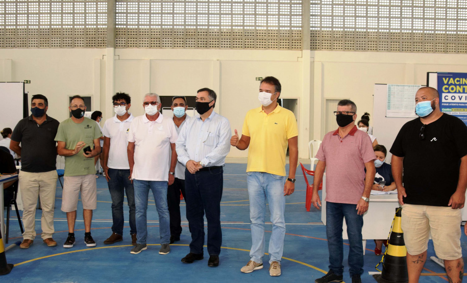 O secretário de Estado da Saúde, Beto Preto, visitou o Hospital Regional de Guaraqueçaba e as obras da maternidade anexa ao pronto socorro do município de Guaratuba nesta segunda-feira (5).
Foto: Américo Antonio/SESA