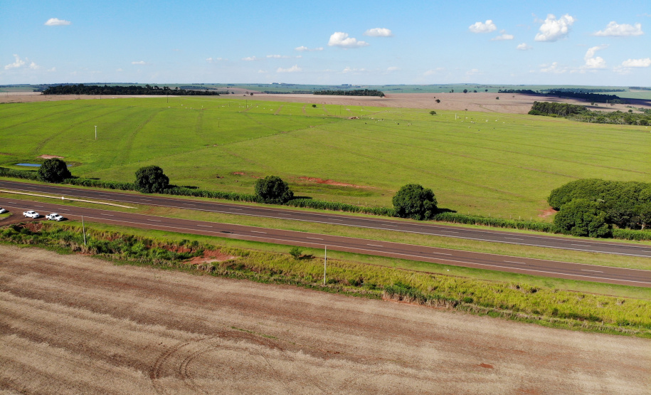 23.03.2021 - Visita do grupo tecnico da nova ferroeste primeiro ponto onde vai passar a nova ferrovia em Caarapá-ms.
Foto Gilson Abreu/AEN