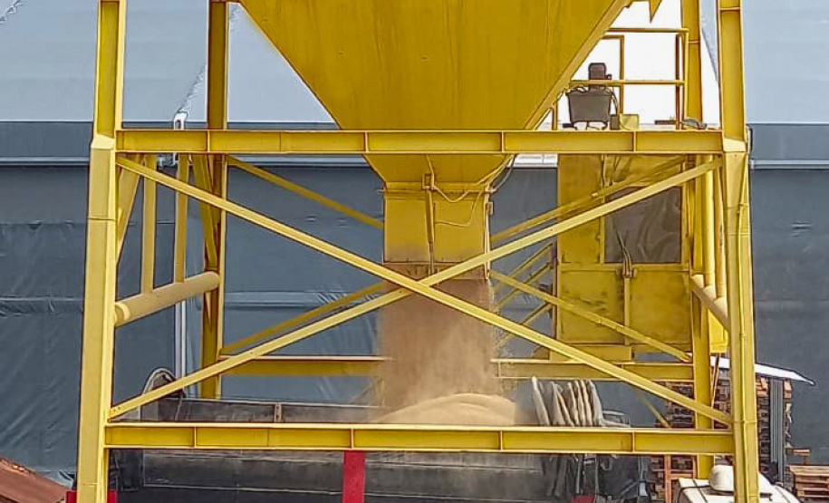 Operações inéditas são realizadas no Porto de Antonina.- No último dia 5, segunda-feira, foi concluído o desembarque da primeira carga de malte importado para a indústria cervejeira nacional. Paranaguá, 07/04/2021 - Foto: Portos do Paraná