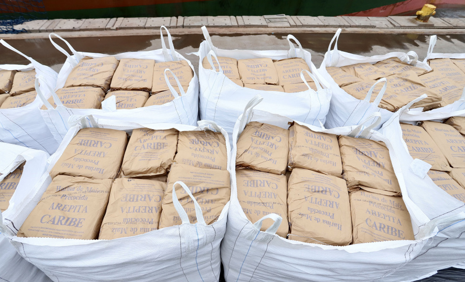 Operações inéditas são realizadas no Porto de Antonina