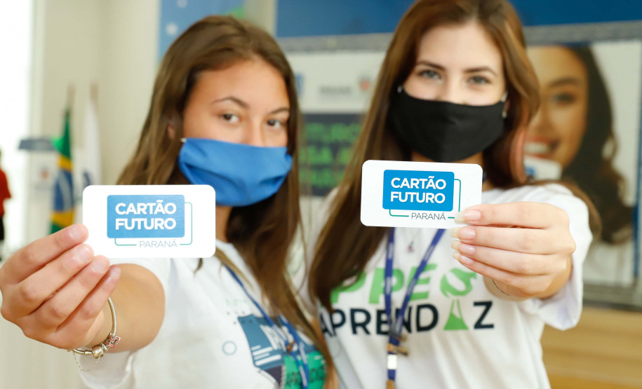 O Governo do Estado está preparando uma nova fase do Cartão Futuro, programa destinado a apoiar a contratação de jovens aprendizes e oportunizar o primeiro emprego. - Foto: Rodrigo Félix Leal