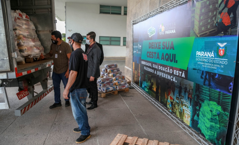 A edição 2021 da campanha Cesta Solidária Paraná, encerrada na terça-feira (06), conseguiu arrecadar mais de 200 toneladas de alimentos.
Foto Gilson abreu/AEN
