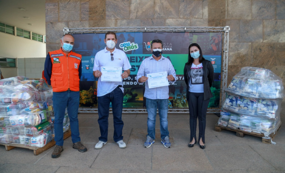 A edição 2021 da campanha Cesta Solidária Paraná, encerrada na terça-feira (06), conseguiu arrecadar mais de 200 toneladas de alimentos. . Foto: Valdelino Pontes
