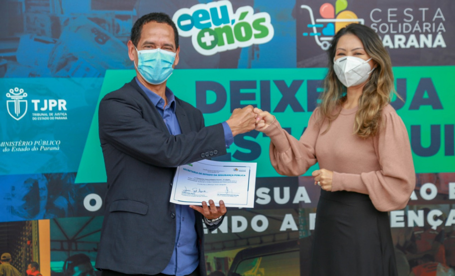 A edição 2021 da campanha Cesta Solidária Paraná, encerrada na terça-feira (06), conseguiu arrecadar mais de 200 toneladas de alimentos. . Foto: Valdelino Pontes