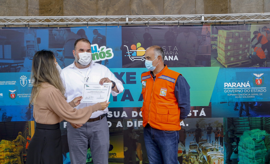 A edição 2021 da campanha Cesta Solidária Paraná, encerrada na terça-feira (06), conseguiu arrecadar mais de 200 toneladas de alimentos.
Foto Gilson abreu/AEN
