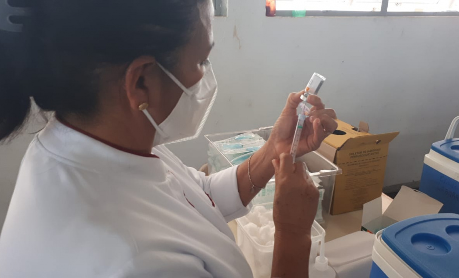 Vacinação contra a Covid-19 em Goioerê.