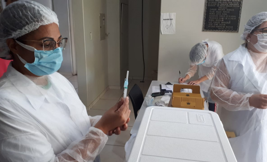 Vacinação contra a Covid-19 em Sarandi.