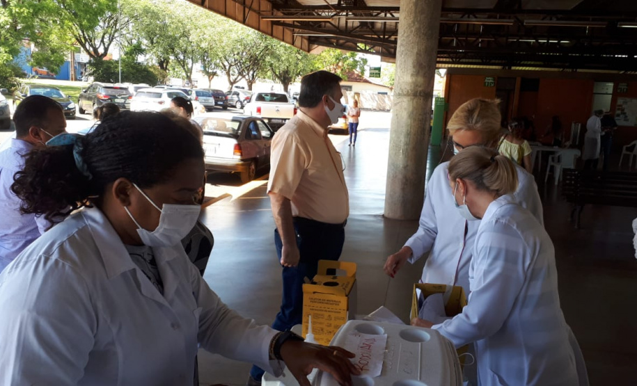 Vacinação contra a Covid-19 em Cambé. Foto:SESA