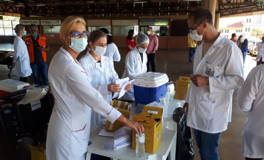 Vacinação contra a Covid-19 em Cambé. Foto:SESA