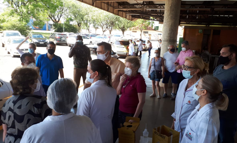 Vacinação contra a Covid-19 em Cambé. Foto:SESA