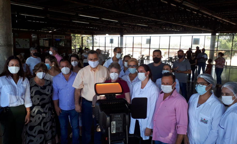 Vacinação contra a Covid-19 em Cambé. Foto:SESA