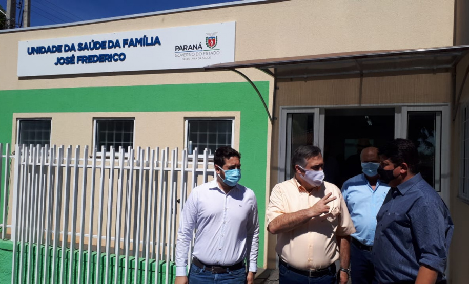 Vacinação contra a Covid-19 em Sertaneja. Foto:SESA