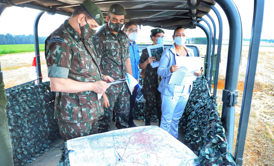 Em Ponta Grossa, Exército vistoria local de possível instalações da Escola de Sargentos de Armas - ESA. Ponta Grossa, 13 de abril de 2021.Foto: José Fernando Ogura/ AEN