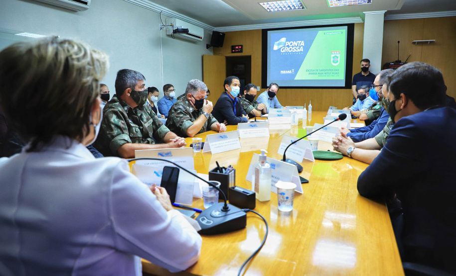 Em Ponta Grossa, Exército vistoria local de possível instalações da Escola de Sargentos de Armas - ESA. Ponta Grossa, 13 de abril de 2021.Foto: José Fernando Ogura/ AEN