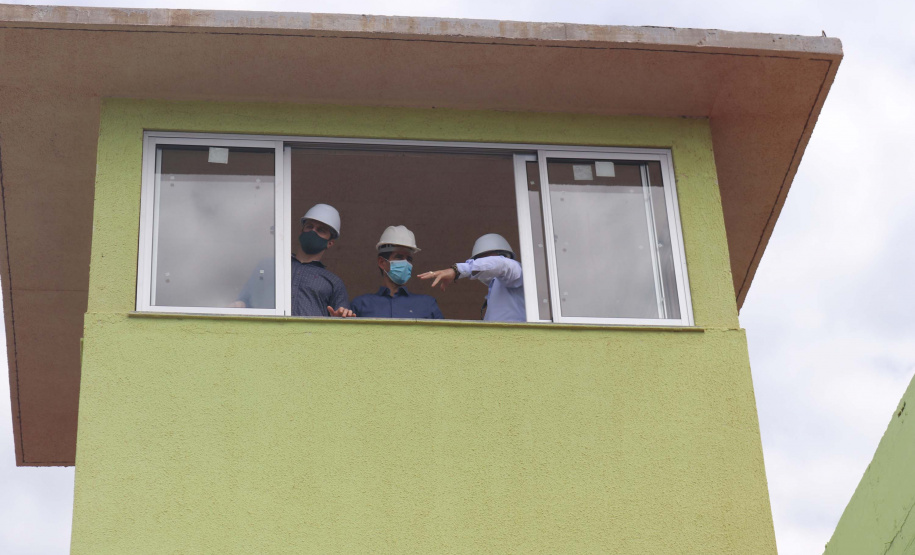 O secretário estadual da Segurança Pública, Romulo Marinho, acompanha obras da nova Cadeia Pública de Foz do Iguaçu. Foto:SESP