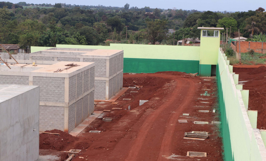 O secretário estadual da Segurança Pública, Romulo Marinho, acompanha obras da nova Cadeia Pública de Foz do Iguaçu. Foto:SESP