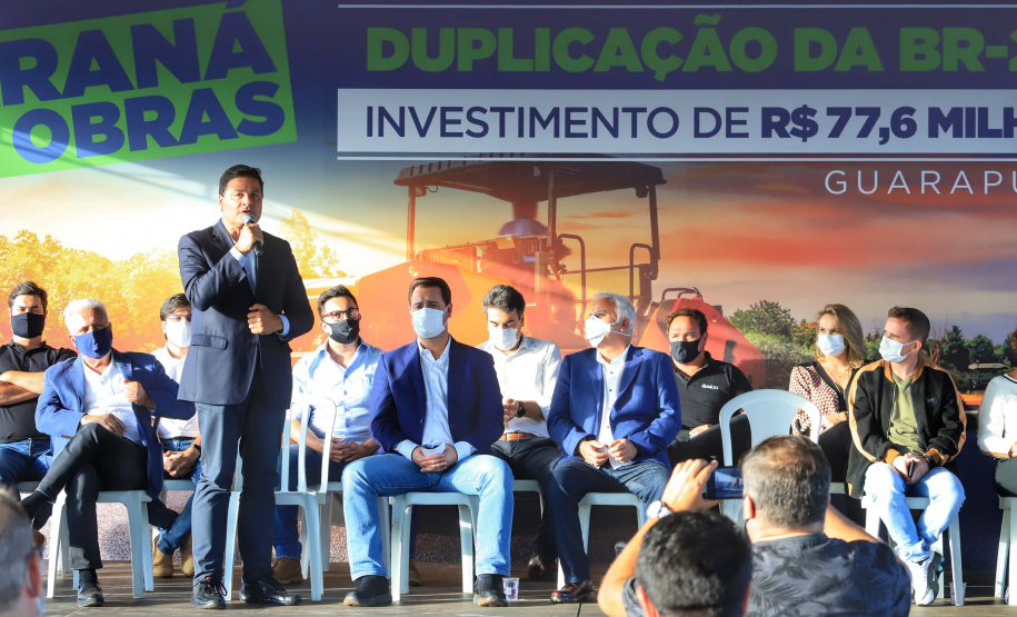 O governador Carlos Massa Ratinho Junior esteve nesta quarta-feira (14) em Guarapuava, na região Central do Estado, para vistoriar as obras de duplicação da BR-277 que cruza o perímetro urbano da cidade. Foto: José Fernando Ogura/AEN