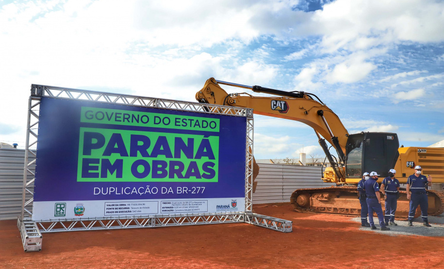 O governador Carlos Massa Ratinho Junior esteve nesta quarta-feira (14) em Guarapuava, na região Central do Estado, para vistoriar as obras de duplicação da BR-277 que cruza o perímetro urbano da cidade. Foto: José Fernando Ogura/AEN