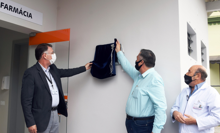 Hospital Oswaldo Cruz inaugura nova farmácia e otimiza espaço para futuras ampliações de leitos  -  Curitiba, 15/04/2021  -  Foto: Américo Antonio/SESA