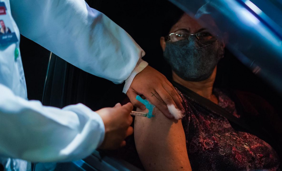 Corujão da Vacinação em Piraquara. Foto: Guilherme Flores/Casa Civil