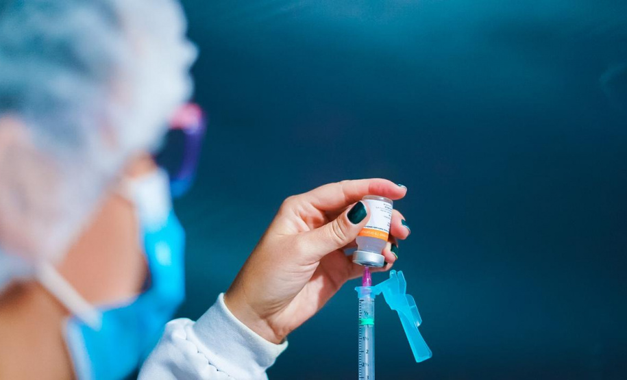 Corujão da Vacinação em Piraquara. Foto: Guilherme Flores/Casa Civil