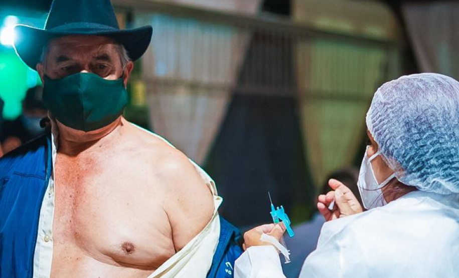 Corujão da Vacinação em Piraquara. Foto: Guilherme Flores/Casa Civil