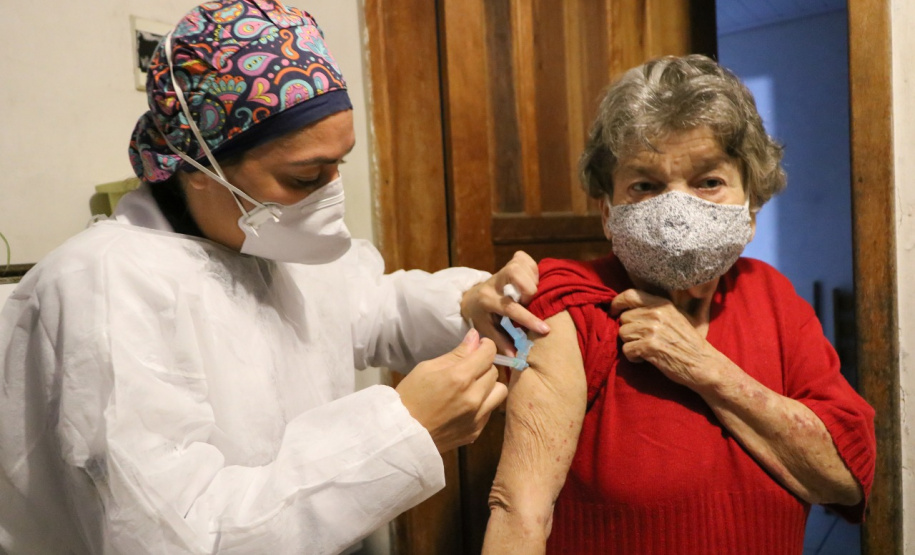 Corujão da Vacinação em Pinhais. Foto:Divulgação