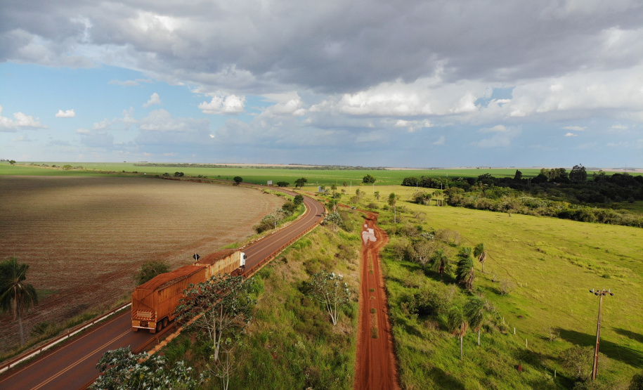 Visita do grupo tecnico ao ponto de ligação da nova ferroeste com a malha oeste
Foto Gilson Abreu/AEN