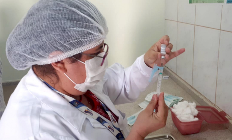 LUNARDELLI - Neste sábado (17), o secretário estadual da Saúde, Beto Preto acompanhou a vacinação nos municípios de Godoy Moreira, São João do Ivaí, Lunardelli, Jardim Alegre e Lidianópoilis. - Lunardelli, 17/04/2021 - Foto: SESA