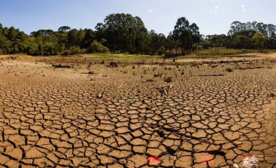 Chuvas registradas até o momento indicam dificuldade de atingir média histórica para o mês - Foto: Sanepar