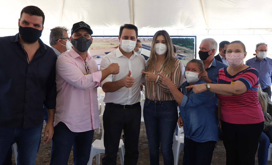 O governador Carlos Massa Ratingo Junior participou nesta quinta-feira (22) da entrega de um novo frigorífico para abate e processamento de peixes em Alvorada do Sul, no Norte Pioneiro.  -  Alvorada do Sul, 22/04/2021  -  Foto: Ari Dias/AEN