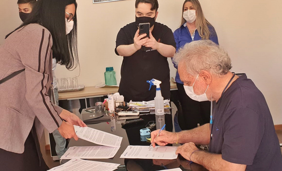 Convênio assinado com prefeitura de Califórnia amplia rede de abastecimento de água - Foto: Sanepar