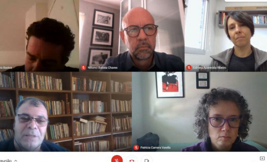 Em reunião online pela manhã do dia 23 de abril, a coordenadoria de museus da Superintendência de Ciência, Tecnologia e Ensino Superior do Paraná (SETI) deu início aos diálogos para proposta de criação de um fórum de museus universitários do Paraná. - Curitiba, 23/04/2021 - Foto: SETI