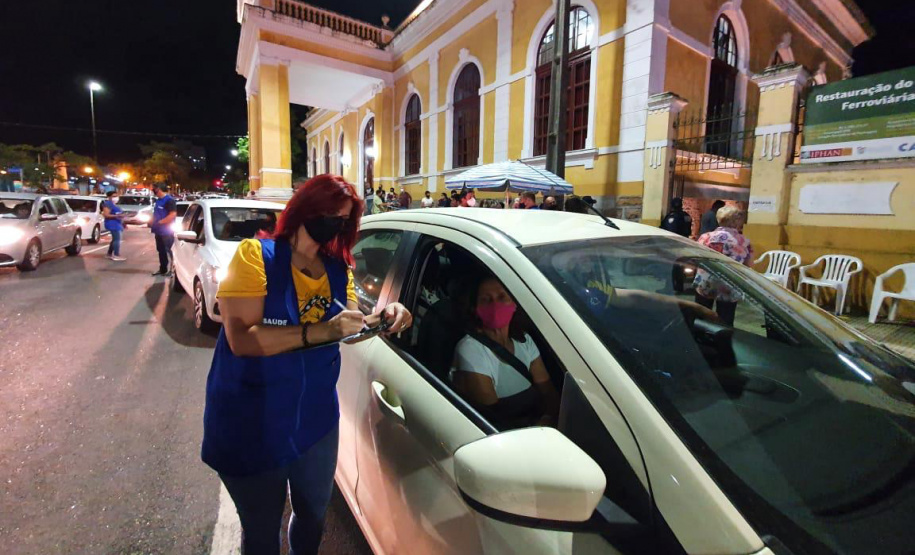 Municípios realizam ações de vacinação contra a Covid-19 no final de semana. Paranaguá. Foto: SESA