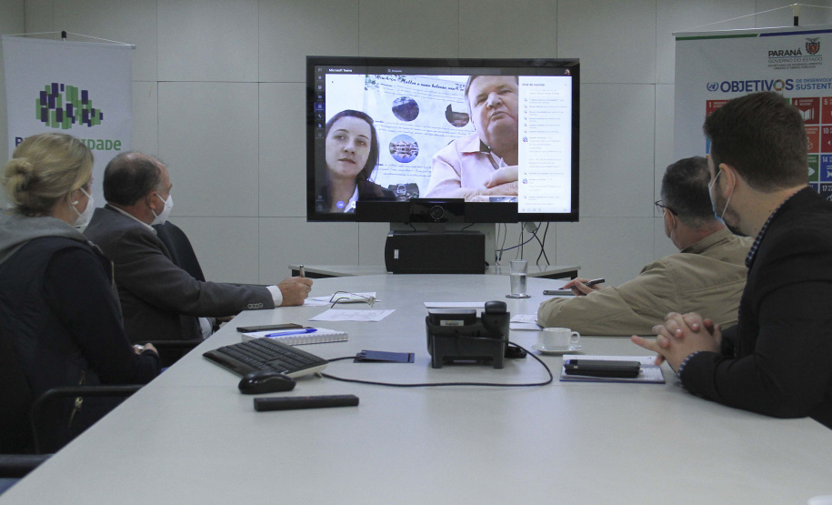 Videoconferências mostram trabalho da SEDU / Paranacidade a prefeitos dos 399 Municípios  -  Curitiba, 26/04/2021  -  Foto: Gustavo Pontes/SEDU