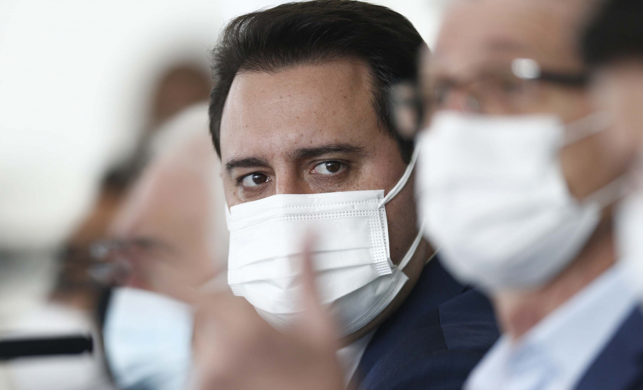 O agricultor paranaense passa a contar a partir desta terça-feira (27) com um programa de crédito exclusivo com juros subsidiados pelo Governo do Estado. A operação é garantida pelo Banco do Agricultor Paranaense, lançado pelo governador Carlos Massa Ratinho Junior no Palácio Iguaçu. O alcance é estimado em R$ 500 milhões. Foto: Jonathan Campos/AEN