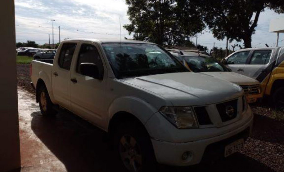 Termina nesta quarta-feira (28/04), às 9 horas, o prazo para interessados no leilão, de 98 veículos da Polícia Militar, formalizarem seus lances. Os veículos, que tornaram-se inservíveis para uso policial nas ruas, mas são úteis para uso no cotidiano, estão parados em pátios de quartéis de cidades do Oeste do estado e em São José dos Pinhais, na Região Metropolitana de Curitiba.  - Curitiba, 27/04/2021  -  Foto: Divulgação SESP/PR