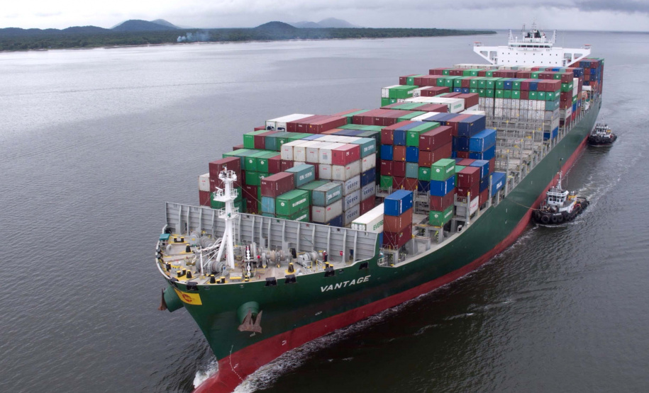 Além do arrendamento de três áreas para movimentação de granéis sólidos (PAR9, PAR14 e PAR15), o PPI aprovou o estudo da concessão do canal de acesso ao Porto de Paranaguá. Leilões vão acontecer entre 2022 e 2023.