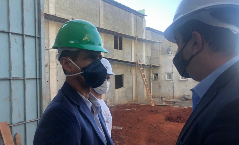 As obras da Cadeia Pública de Londrina, que vai atender a demanda da cidade e da região Norte do Paraná, atingiram a marca de 75% de conclusão. O investimento é de cerca de R$ 18 milhões e tem como objetivo ampliar as vagas do sistema prisional do Estado. A obra deve ser finalizada ainda em 2021. - Foto: SESP/PR