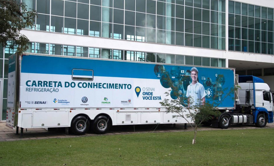 Governo anuncia abertura de vagas para cursos das Carretas do Conhecimento Online em 17 municípios do Paraná - Foto: Divulgação SEJUF