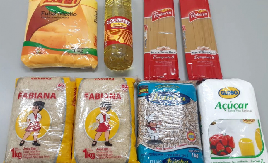 Entrega de merenda escolar - Foto: Silvio Turra/Seed