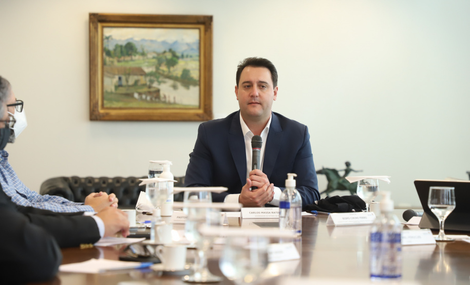 O evento ocorrerá no dia 15 de maio, entre 14h e 16h, e tem como lema “Agora, pois, permanecem a fé, a esperança e o amor”. Marcha será em formato de carreata, com saída no Parque São José, em São José dos Pinhais, e chegada no Centro Cívico de Curitiba.
Foto: Ari Dias/AEN