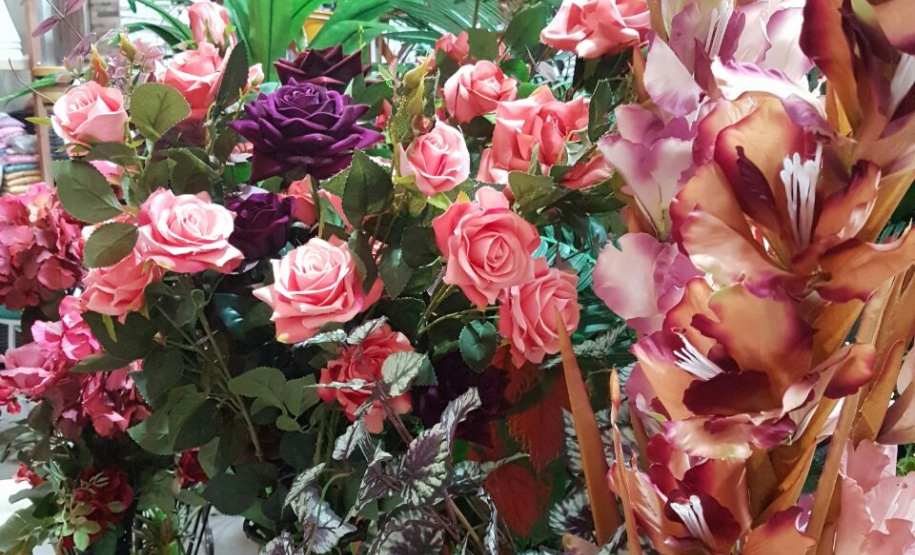 Flores- Rosas  -  Foto: Divulgação CEASA