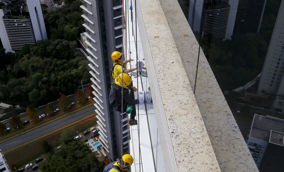 Os rostos e as histórias por trás do recorde de empregos criados no Paraná em 2021 - Dia do Trabalho
Foto Gilson Abreu/AEN