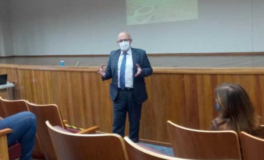 O projeto da Nova Ferroeste ganha, a cada dia, novos capítulos que ajudam essa história a avançar. Nesta semana, em Toledo, foi realizada uma reunião de trabalho com prefeitos e vereadores da região Oeste, além de lideranças sociais e empresariais - Foto: Arquivo GT Ferroeste